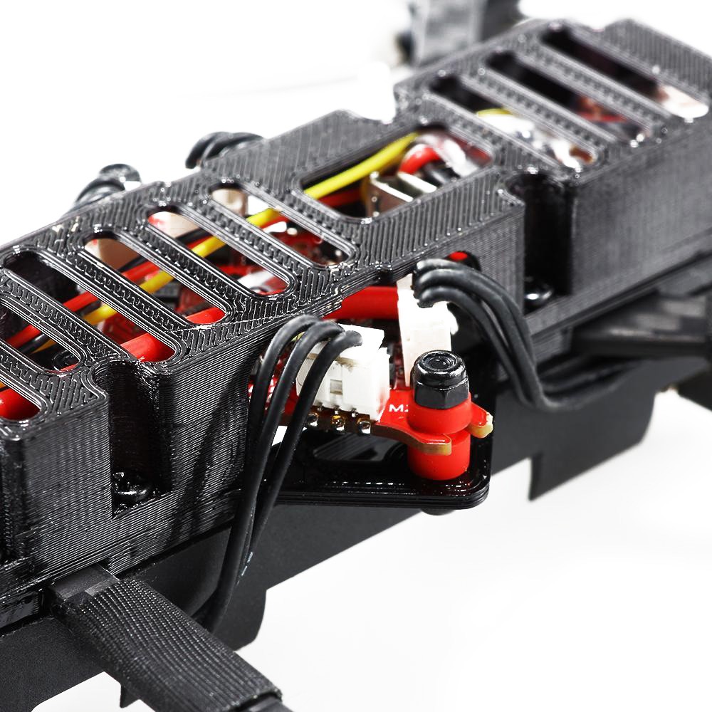 rekon-fpv-rekon-3-nano-lr-fpv-quad-closeup1000x1000